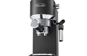 Expresso pompe ultra-compacte Dedica EC695.BK