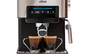 Ufesa CE7255 Machine à Café Expresso et Cappuccino, Écran Tactile, Buse Vapeur, 20 Bars, 2 Modes: Café Moulu ou à Dose Unique, Réservoir d'1.6L, Plateau Réchauffe-Tasses, 850W, Inox