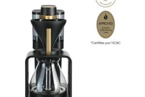 Cafetière filtre - Melitta - EPOUR 1024-12 - 1515 watts - 8 tasses - Noir et Or