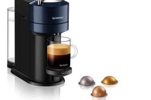 Krups Cafetière à dosette Nespresso Vertuo YY4974FD 1500 W Bleu navy - 3700342453768 Krups Cafetière à dosette Nespresso Vertuo YY4974FD 1500 W Bleu navy - 3700342453768
