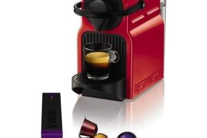 KRUPS Machine à café Nespresso Inissia XN1005 - rouge KRUPS Machine à café Nespresso Inissia XN1005 - rouge
