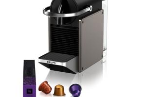 Machine á café Nespresso Krups Pixie Titane YY5290FD